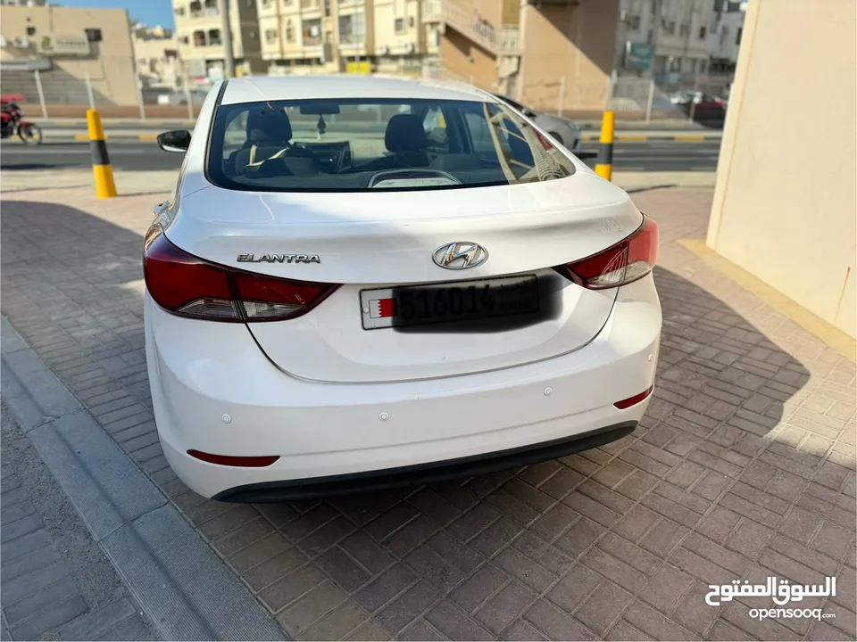Hyundai Elantra 2015 for sale 2850 bd price will be negotiable
