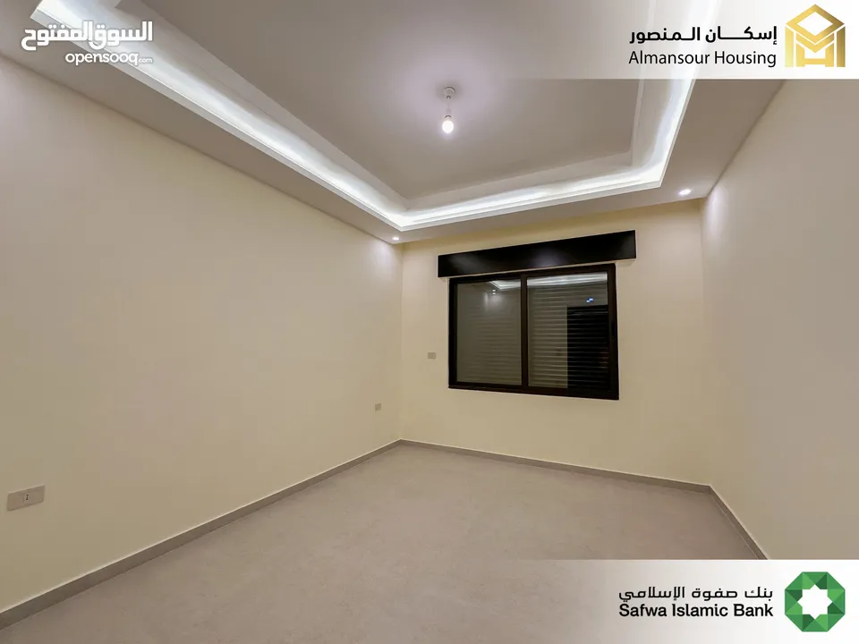 شقة اخير مع رووف 205 م2 في منطقة الكرسي/ الكرسي 14 (إسكان المنصور)
