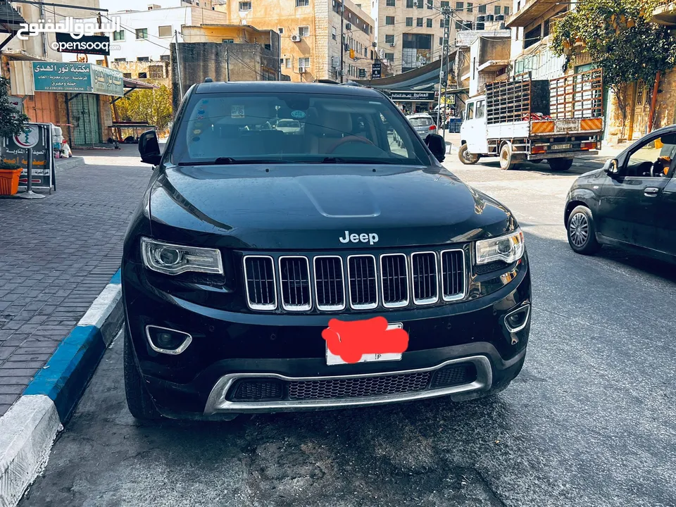 جيب جراند شيروكي 2016