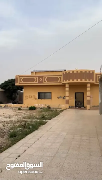 بيت مستقل مفروز في المفرق ( الزعتري ) للبيع