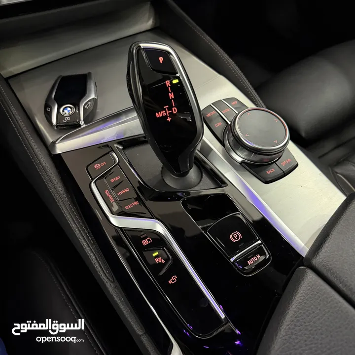 BMW 530 M//PAKITوارد الماني اصل ام فل الفل اضافات بالسعر الافضل والمميز