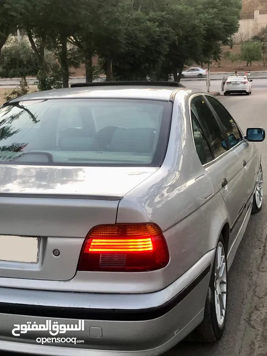 بي ام دب e39 موديل 2000 520ia    BMW E 39 520 IA model 2000 للبيع بسعر 4200 دينار فقط