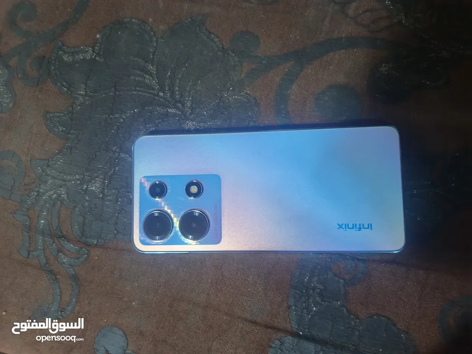 هاتفين تكنو سبارك 5g  انفينكس نوت 30