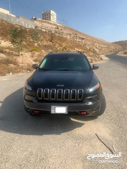 جيب شيروكي - تريل هاك - 2018 - CHEROKEE TRAILHAWK 4x4