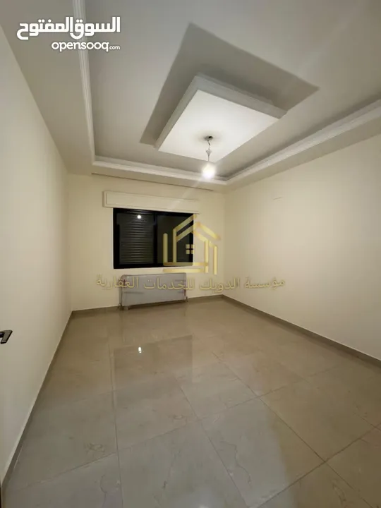لم تسكن - تشطيبات فاخرة - طريق المطار - 4نوم - 230م - بإطلالــــه بانوراما - تستحق المشاهدة