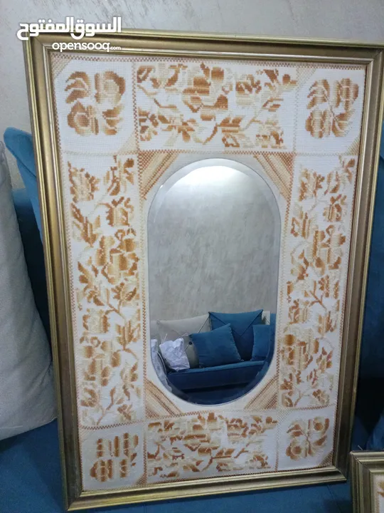 لوحه فنيه بالتطريز