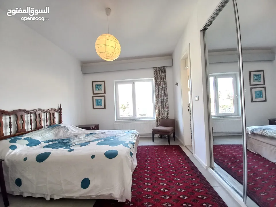 Furnished Apartment For Rent In Al Weibdeh  ( Property 36288 )-174805023