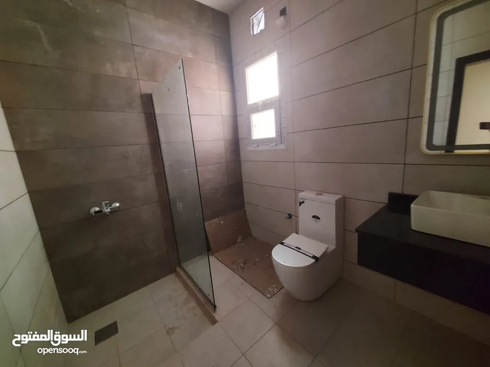 7 Bedrooms Villa with Swimming Pool and Garden for Sale in Bosher Al Muna REF:837R