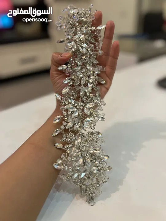للعرايس مستعمل مرة واحدةHeadpiece