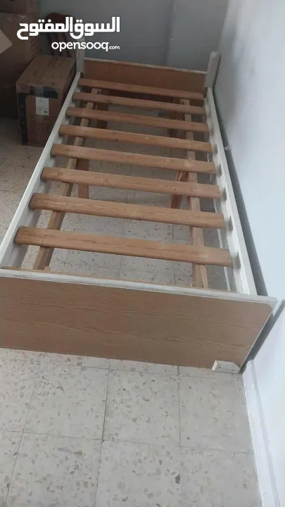 كنب رخيص .. تخت مفرد رخيص ... قيزر رخيص ...
