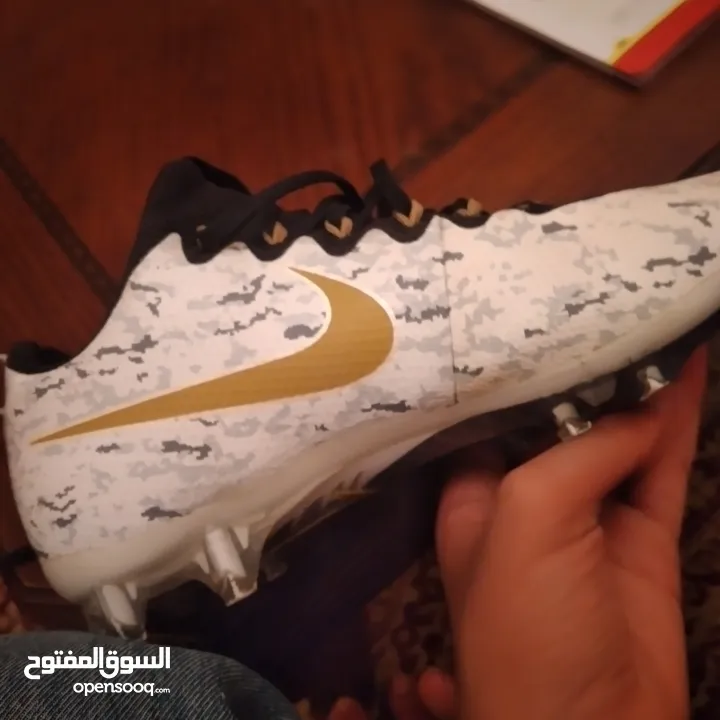 حذاء كرة قدم