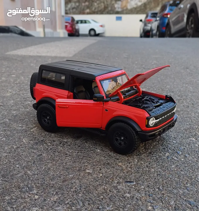 CAR MODEL 1/18 SCALE موديل السيارة 1/18