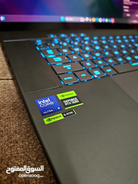 Asus Zephyrus g16 Core 9 Ultra 4070 240hz OLED بحالة الوكاله تماما