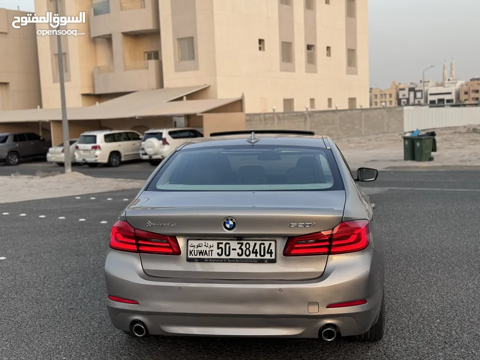 للبيع BMW520