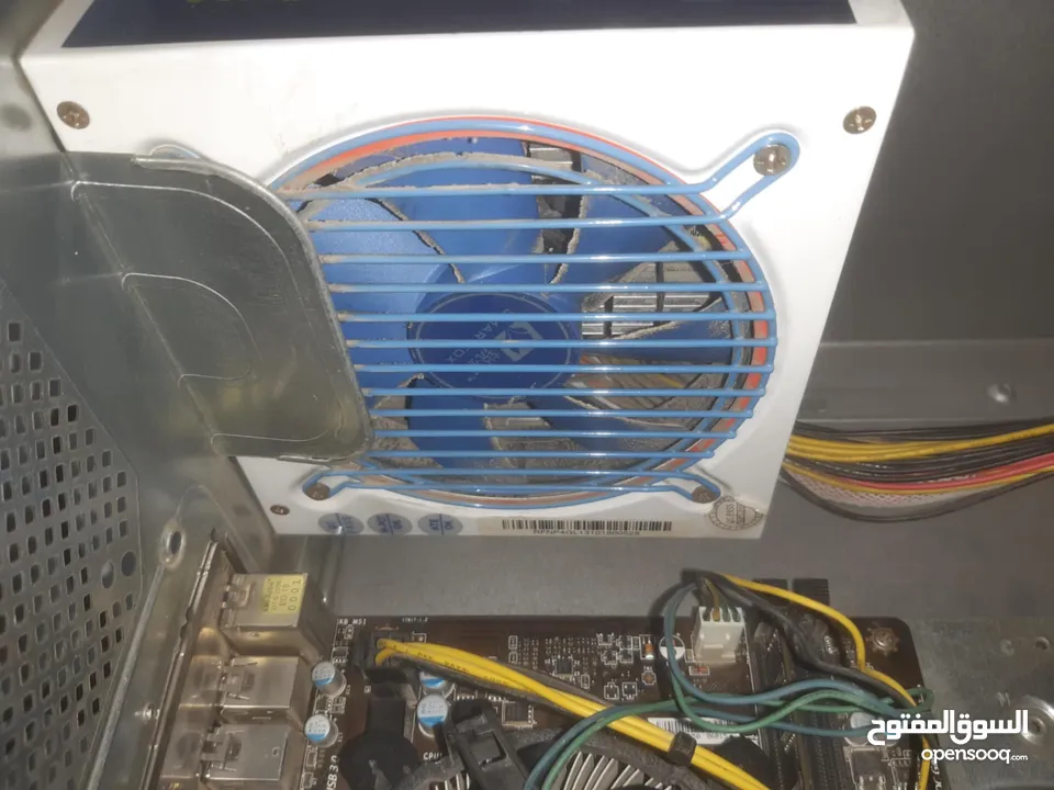 ASUS Dual RX 580 OC 4GB كرت شاشة نظيف جداً للبيع قابل للتفاوض السعر  حرققققق........