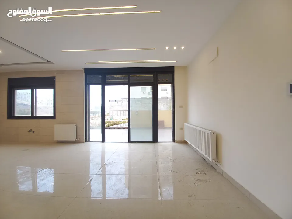 شقة غير مفروشة للإيجار في دير غبار  ( Property 35622 )-174968760
