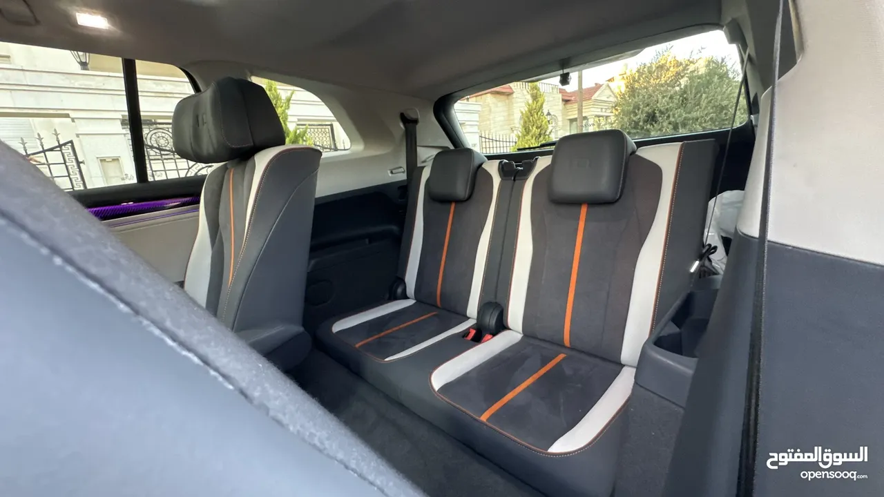 Volkswagen ID 6 2022