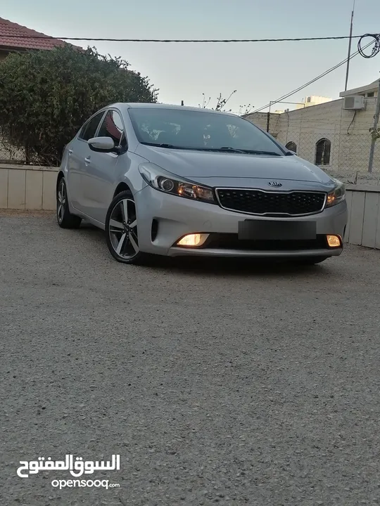 كيا K3 / ماتور 1600 / ديزل اقتصاديه الأكثر طلبا / موديل 2017 /اصل كوري