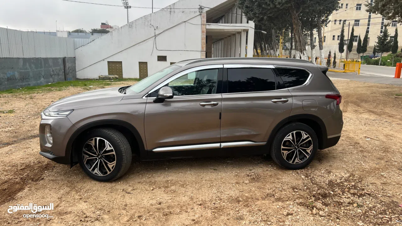 هونداي سنتافي موديل 2019 ترخيص 2018 دفع رباعي 4*4 اضافات مميزة جداً بدون فتحة