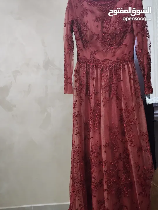 فساتين طويل