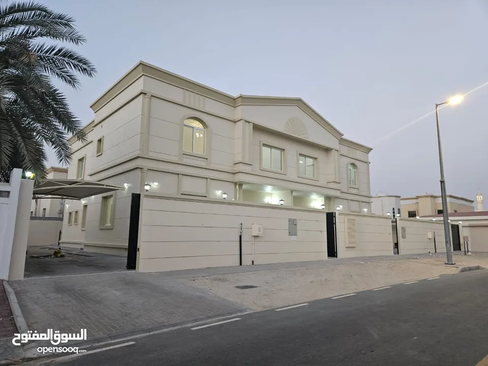 للبيع فلتين متجاورتين جدد في الرمثا الشارقة