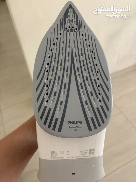 مكواية فيليبس Philips بخار - لون رمادي وابيض نظام بخار بلس Plus