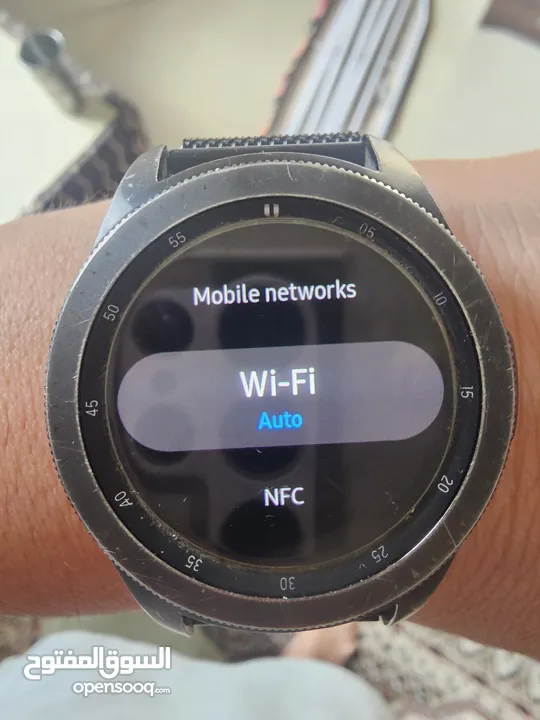 ساعه سامسونج. فون مستقل امكانيه تركيب شريحه الكترونيه    Samsung watch.e sim installation. WiFi. NFC