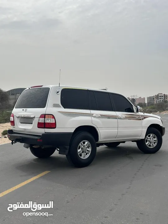 Toyota Land Cruiser 2001 VXR