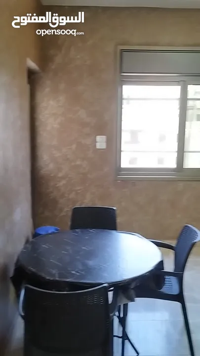 شقة مشطبة في أجمل مواقع رفيديا بسعر مغري قرب الاكاديمية