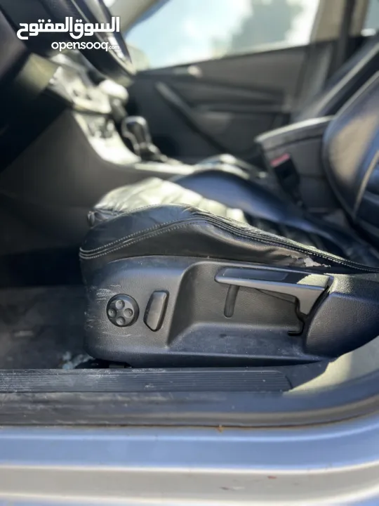 باسات ماتور 2000 السيارة فل و فحص نضيف اتوماتك