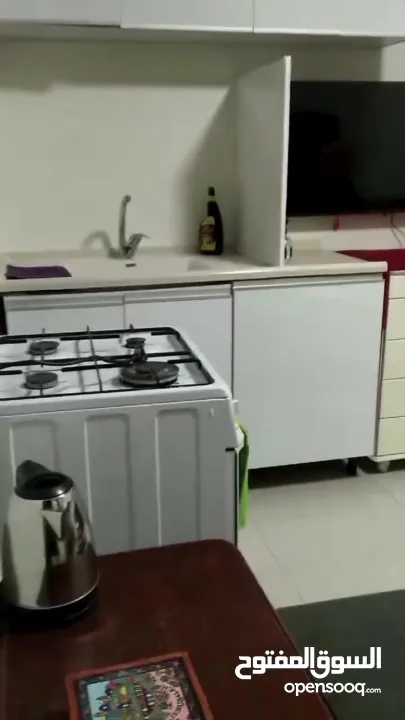 للايجار / المصايف / ستديو استوديو /  غرفتين/ بدون وسطاء مع المالك مباشرة