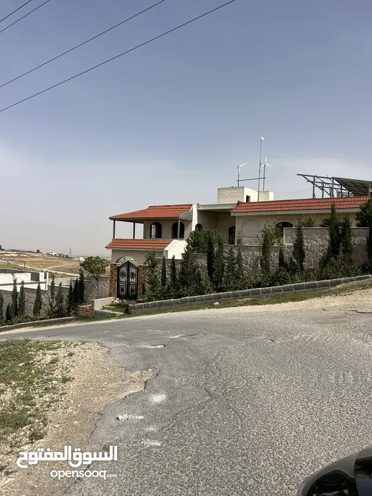 ارض مميزه من المالك مباشره في شفا بدران وعلى حدود شفا بدران باسعار مغريه حدا قطع مميزه جداااا