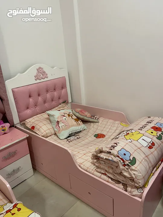 للبيع غرفة نوم اطفال بحالة ممتازة