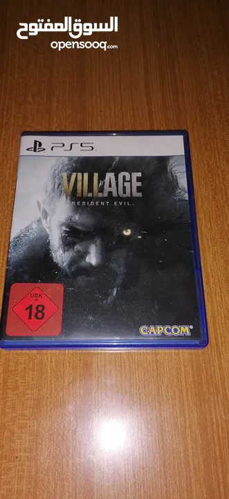 سيدي  resident evil village مستعمل بحالة الوكالة بسعر طري للتواصل 8493638*77 بدون النجمة