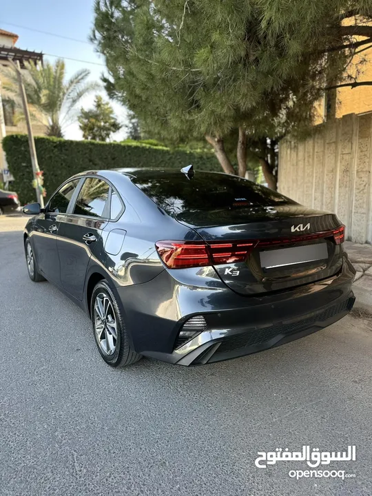 كيا K3 2022 فل اعلى صنف فتحة فحص كامل وارد كوري وليس الصين عداد قليل جمرك جديد كاش او اقساط باقل سعر