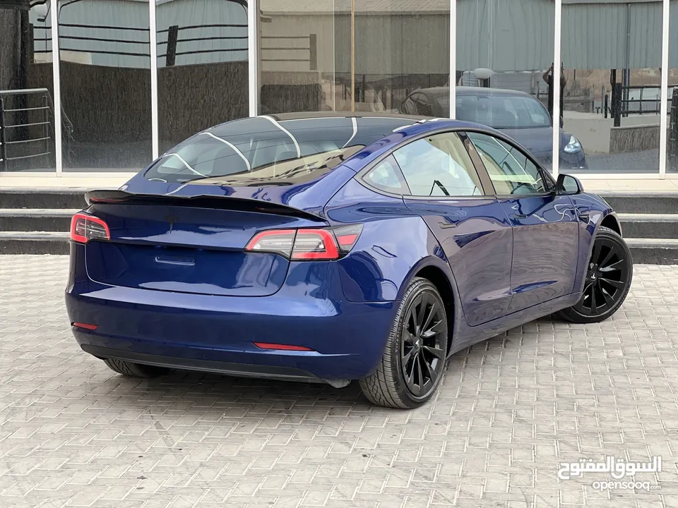 Tesla model 3 2023 فل كامل  تيسلا موديل 3 فحص كامل بسعر مغرري  لون كحلي جنط كبير اصليي  ايرباق اصلي