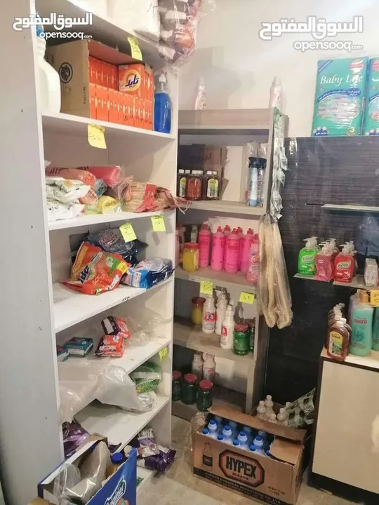 اثاث سوبر ماركت كامل مع مطاحن قهوة عدد 2 مطاحن القدس بحالة الوكاله