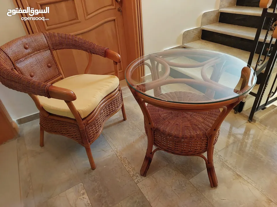طقم قش مع طاوله