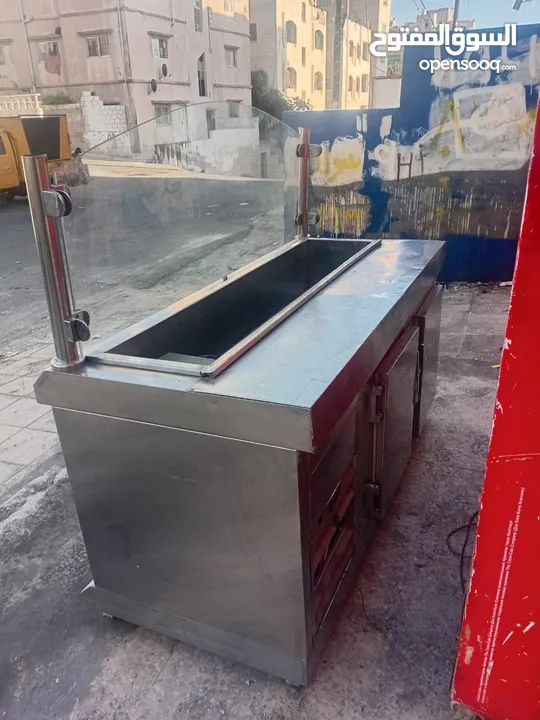 ثلاجه عرض متر ونص