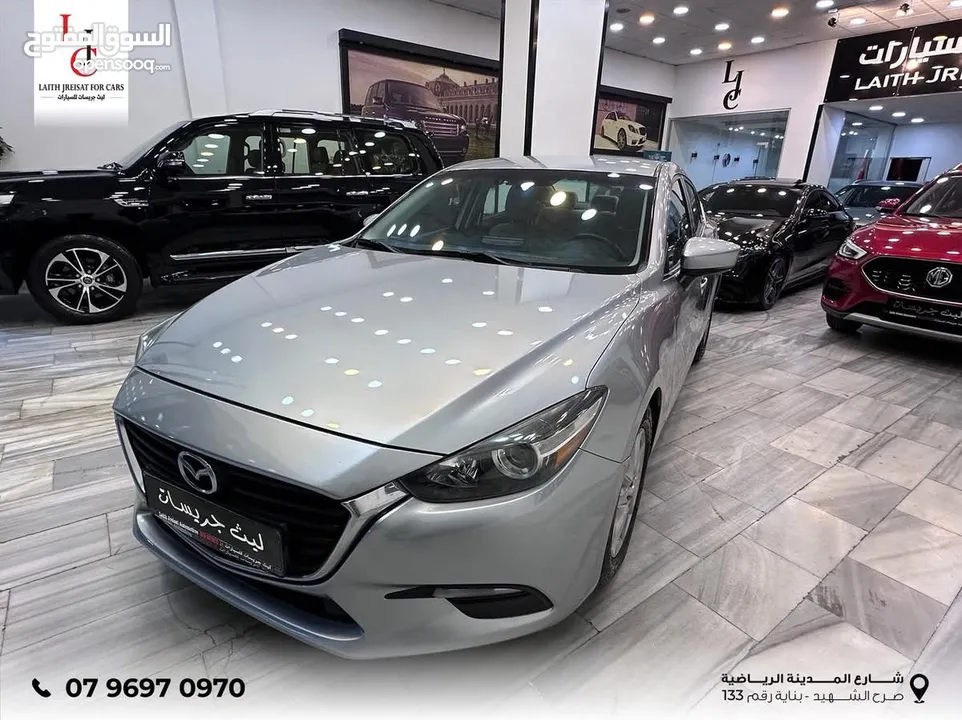 ‎مازدا 2019 Mazda 3 لون سلفر مميز للبيع
