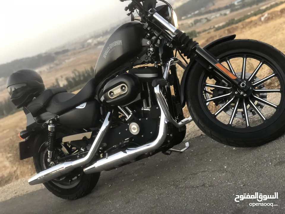 Harley Davidson iron883
