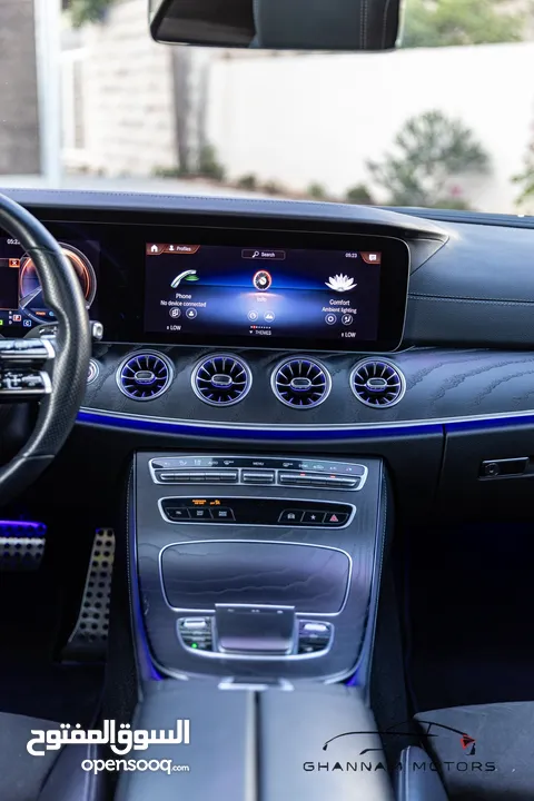 Mercedes benz E200 coupe 2021