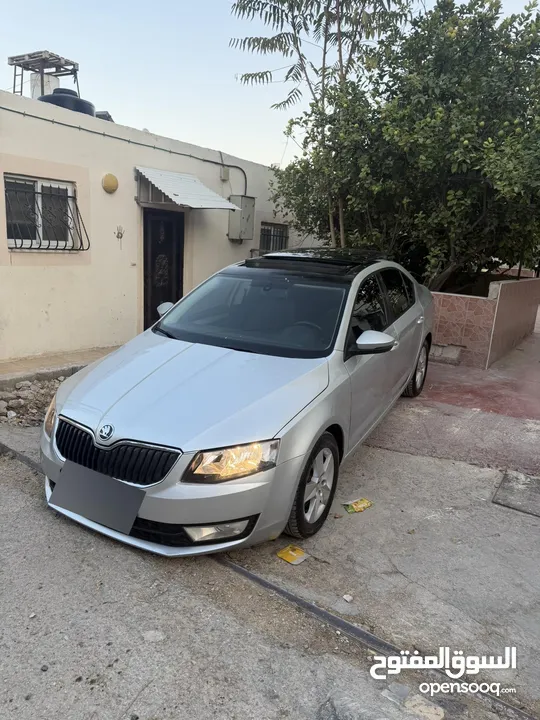 سكودا اكتافيا 2014 قير عادي للبيع