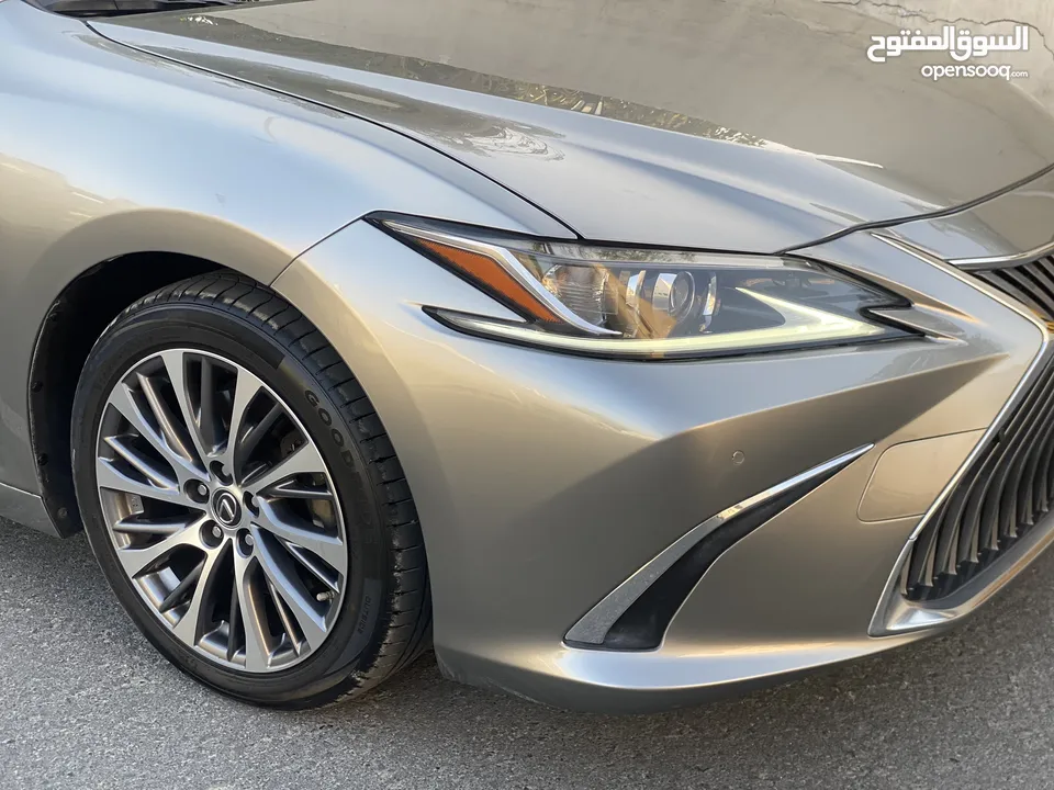 Lexus Es350 2019