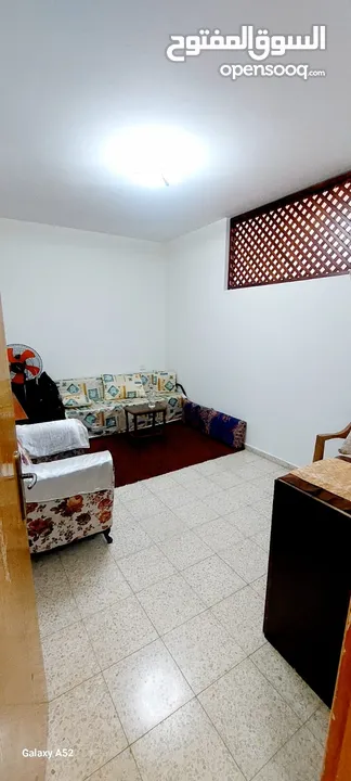 شقه للبيع البيره (البالوع) طلعت جوال عماره البزار