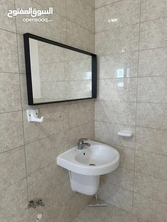 Room for rent near Al Mouj