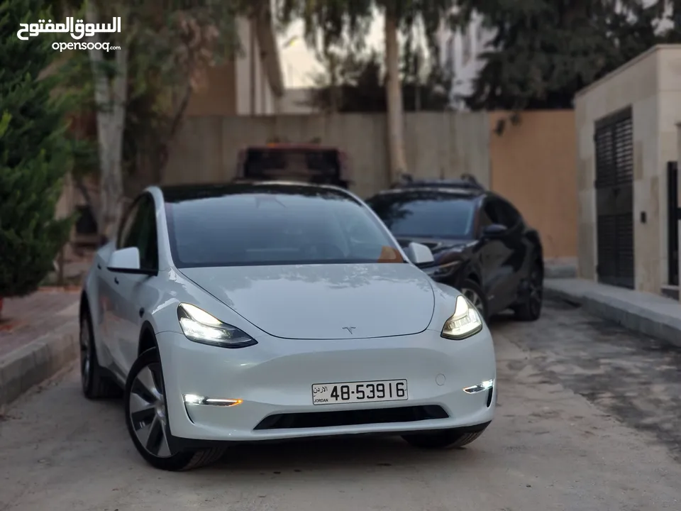 TESLA MODEL Y LONG-RANGE DUAL MOTOR 2023 جمرك جديد على السعر القديم