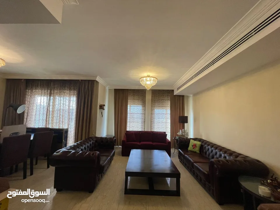 شقة مفروشة فاخرة الايجار