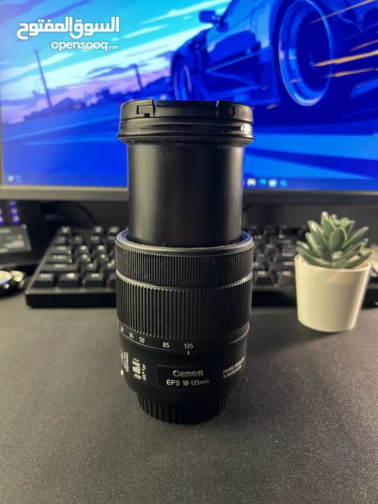 عدسة كانون Canon EF-S 18-135mm IS USM الإصدار الثاني من افضل العدسات بسعر حرق
