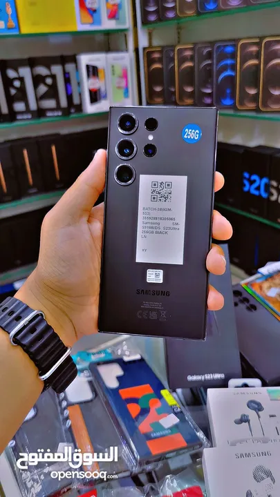 أقوى عرض : Samsung S23 ultra 256gb هاتف بحالة ممتازة جدا بدون اي شموخ و بدون اي مشاكل مع ملحقاتة